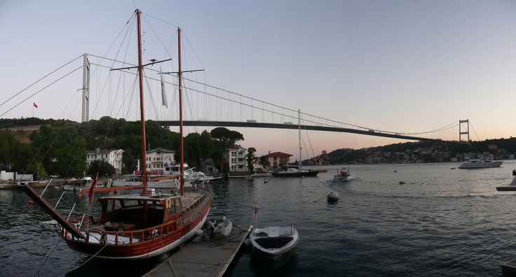 Fatih_Sultan_Mehmet_Bridge_panorama